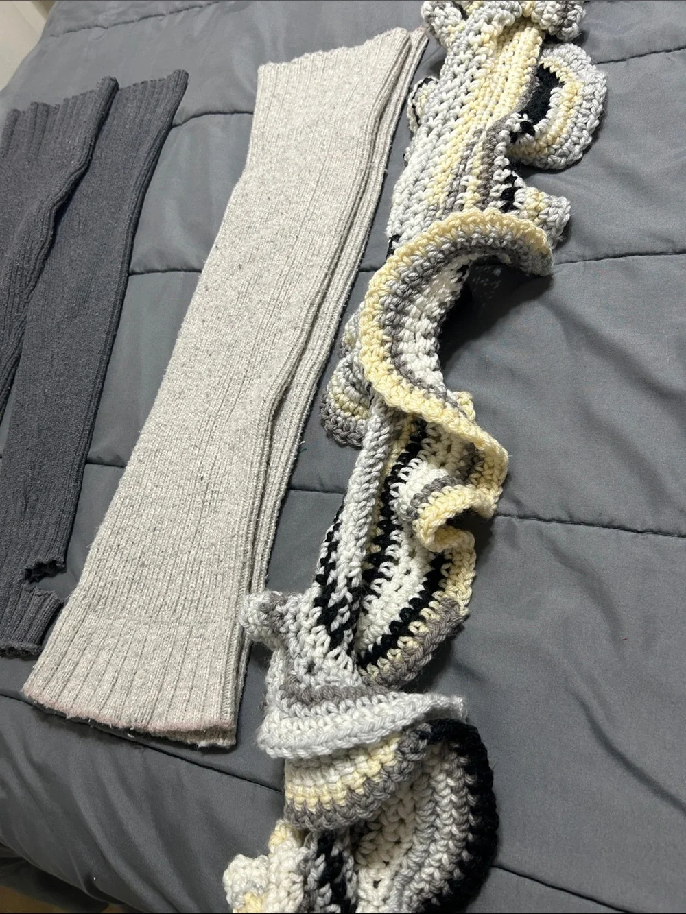 Leg warmer set with scarf